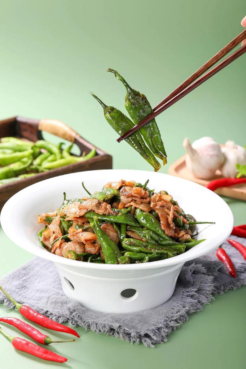 樟树港辣椒炒肉,湘菜经典,香辣诱人_樟树港辣椒炒肉湘菜做法 饮食大全 樟树港辣椒炒肉,湘菜经典,香辣诱人_樟树港辣椒炒肉湘菜做法 樟树港辣椒炒肉,湘菜经典,香辣诱人_樟树港辣椒炒肉湘菜做法 饮食大全