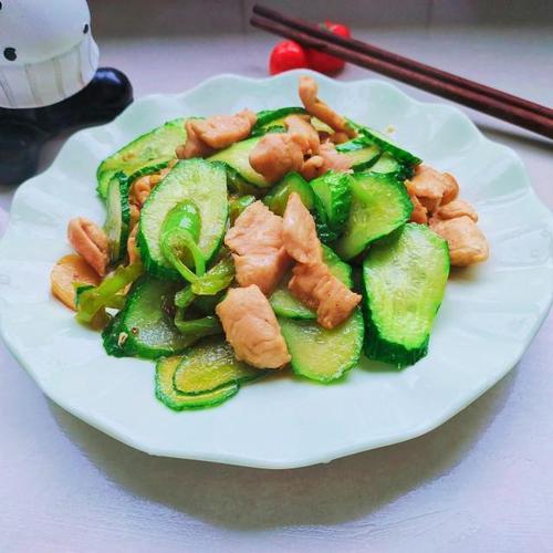 湘菜青瓜炒肉,绿色健康与美味并存的佳肴_湘菜青瓜炒肉图片真实 饮食大全 湘菜青瓜炒肉,绿色健康与美味并存的佳肴_湘菜青瓜炒肉图片真实 湘菜青瓜炒肉,绿色健康与美味并存的佳肴_湘菜青瓜炒肉图片真实 饮食大全