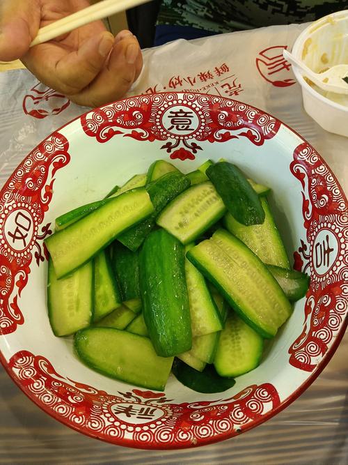 湘菜黄瓜煮黄鳝,地道家常味,养生佳肴的制作窍门_湘菜黄瓜煮黄鳝的做法窍门 饮食大全 湘菜黄瓜煮黄鳝,地道家常味,养生佳肴的制作窍门_湘菜黄瓜煮黄鳝的做法窍门 湘菜黄瓜煮黄鳝,地道家常味,养生佳肴的制作窍门_湘菜黄瓜煮黄鳝的做法窍门 饮食大全